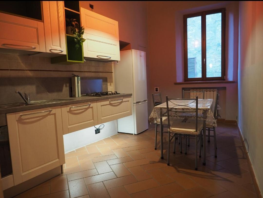 Il Nido Dell'Aquila By Francigenaapartments Siena Exterior photo